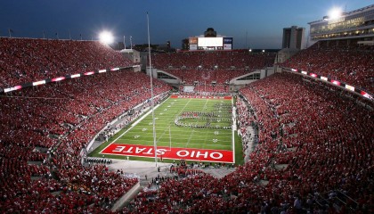 9游电竞站-长途追逐：跨越大陆的激烈竞速，长途奔袭是成语吗