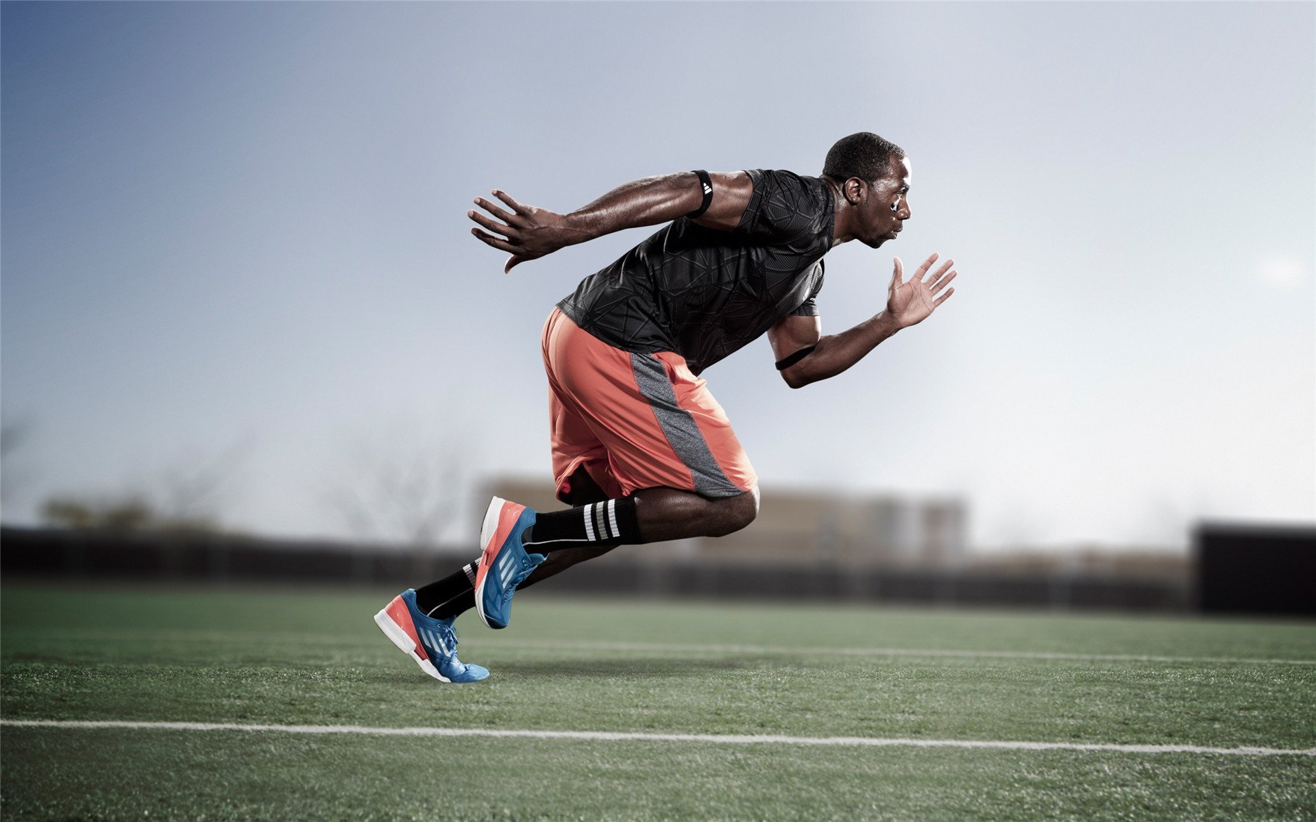 英超：利物浦借助中场新星，3-0击败热刺，英超2021利物浦